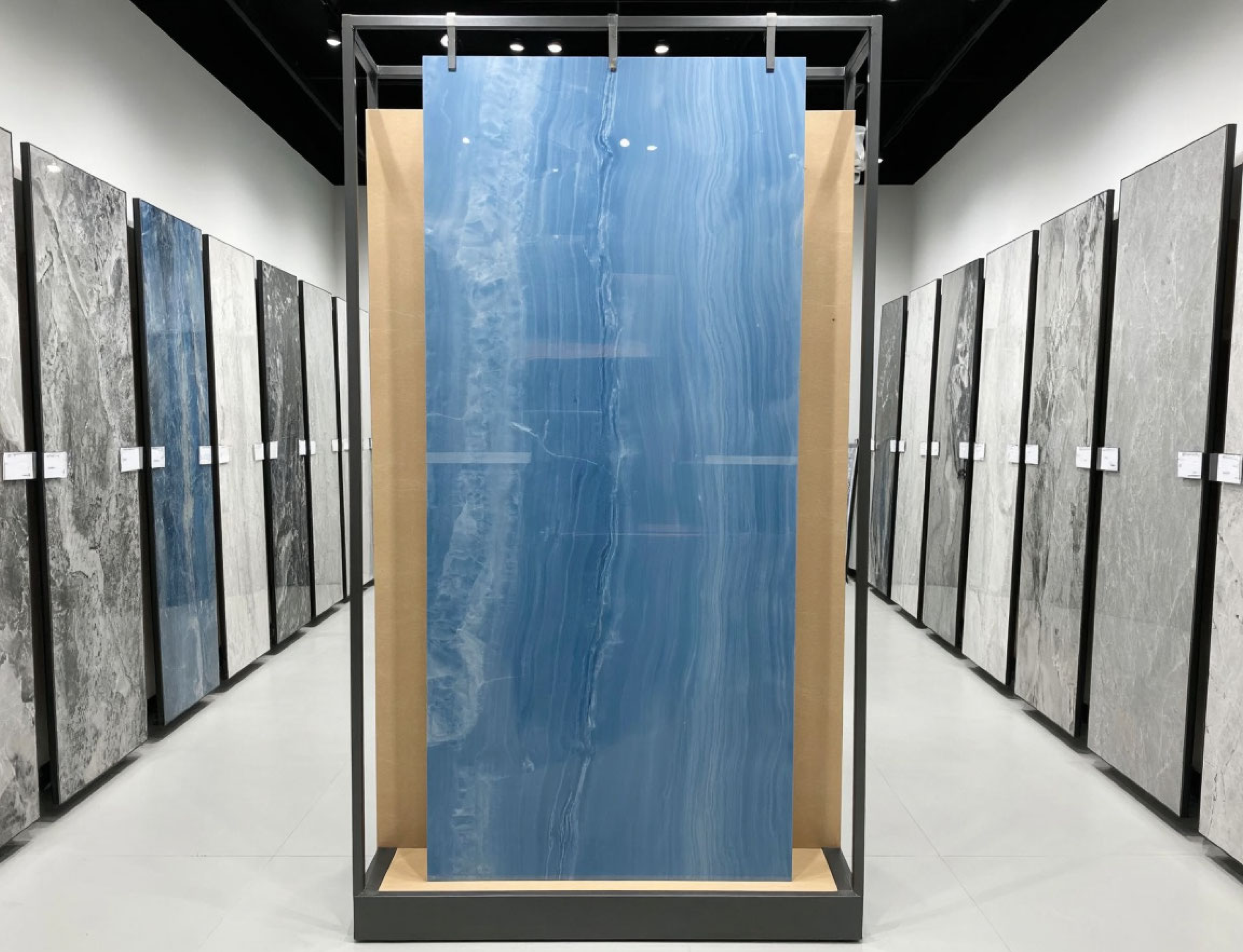 Как выбрать качественный керамогранит под голубой оникс